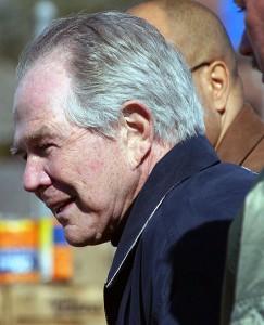 486px-Pat_Robertson_Paparazzo_Photography 486px-Pat_Robertson_Paparazzo_Photography