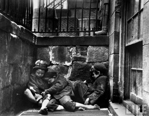 764px-Riischildren Children sleeping in Mulberry Street (1890) by Jacob Riis